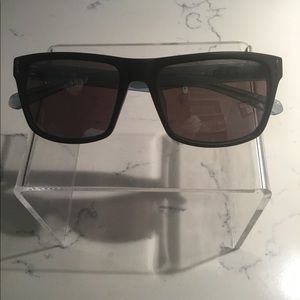 New Dragon wayfarer style sunglasses